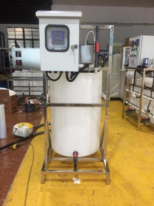 單桶單泵加藥設(shè)備