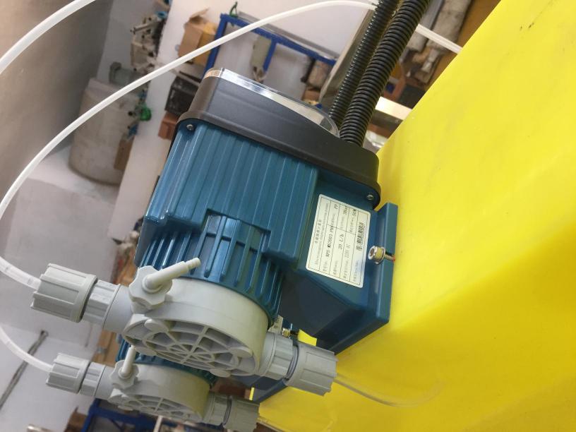 單桶加藥設(shè)備