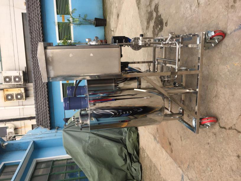 衛(wèi)生級不銹鋼加藥裝置