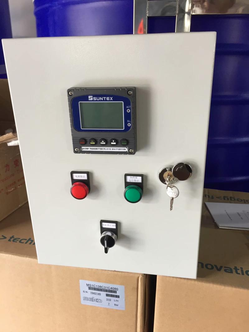 承接各類控制要求的控制箱，可防爆、防雨箱