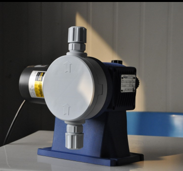 定量泵，計量加藥 ， 滿足不同介紹需求, 220V/ 380V電源可選